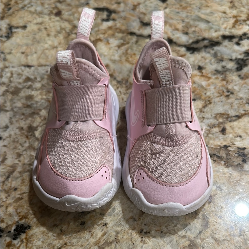 Nike - little girls size 4